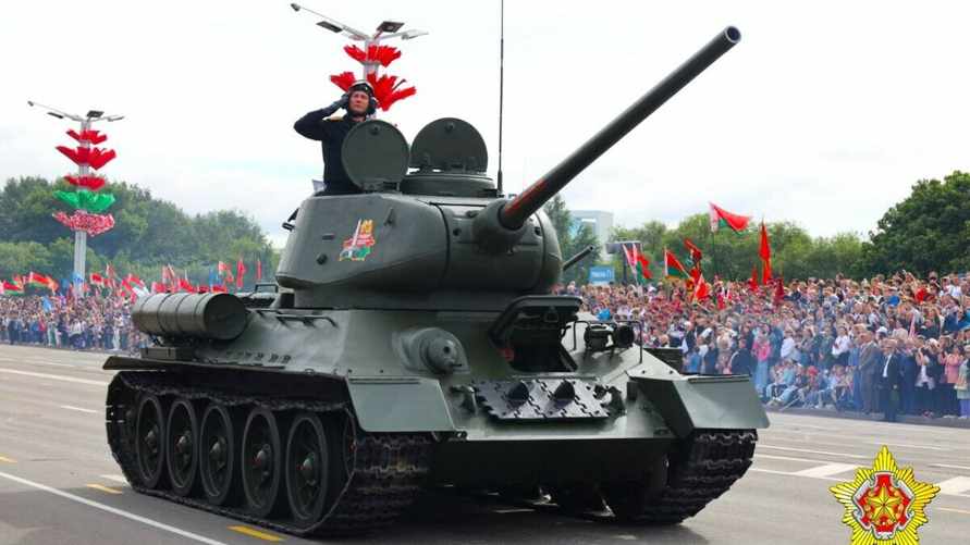 Минобороны решило отправить танки по городам Беларуси. Зачем?