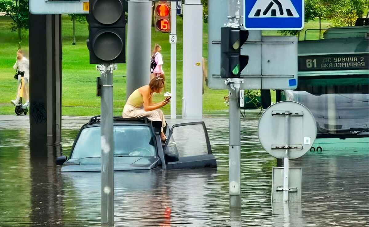 Синоптики предупредили белорусов о "невнятной линии неустойчивости". Где "продолжит болтаться" холодный фронт?