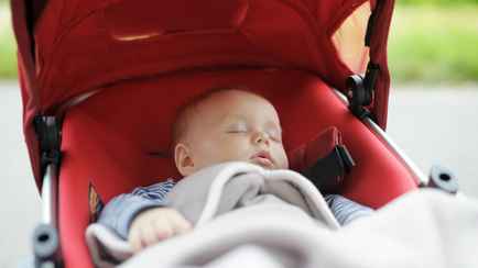 В загсе пояснили, можно ли белорусским детям дать матчество