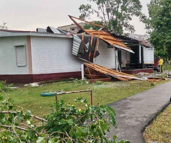 Пострадавшее здание в микрорайоне "Заречный". Фото: архив Анастасии
