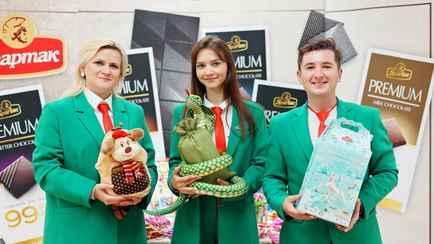 «Чемодан и автомобильная подушка» — На кондитерских фабриках Беларуси рассказали, что положат в новогодние подарки в этом году