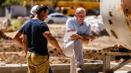 Зарплата до 3000 рублей. В Жодино белорусов позвали работать на недостроенный «хаб стройматериалов»