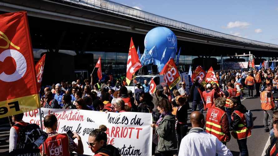 Во Франции крупнейшие профсоюзы объявили забастовку накануне Олимпиады в Париже. Аэропорты встанут?