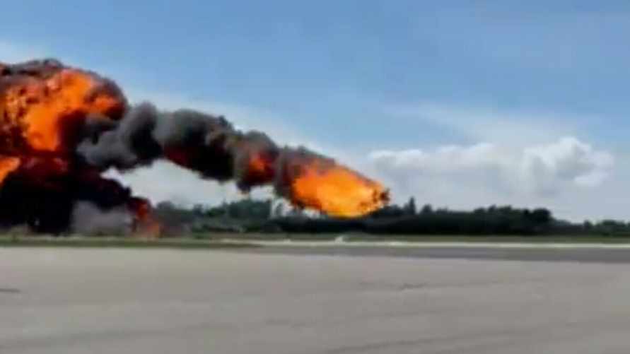 В Польше на видео попала катастрофа военного самолёта