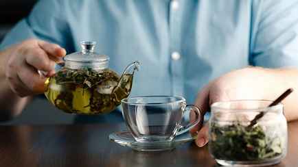 Полезный чай из этой луговой травы в Беларуси продают по 160 рублей за кило. Как заготовить на зиму самому?