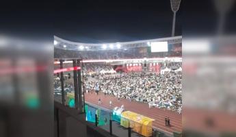 «А где футболисты?» — В Минске на стадионе «Динамо» собрались тысячи людей. Что случилось?
