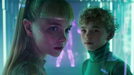 Нейросеть показала, как выглядел бы ремейк «Приключений Электроника». Кого увидела режиссёром?