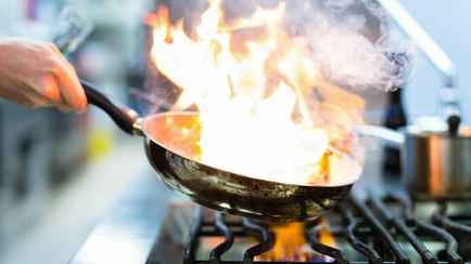 Как белорусам платить за газ меньше? Попробуйте эти 5 хитрых трюков при готовке