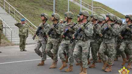 Ночной десант и боевые действия в городских условиях. Под Брестом начались белорусско-китайские антитеррористические учения