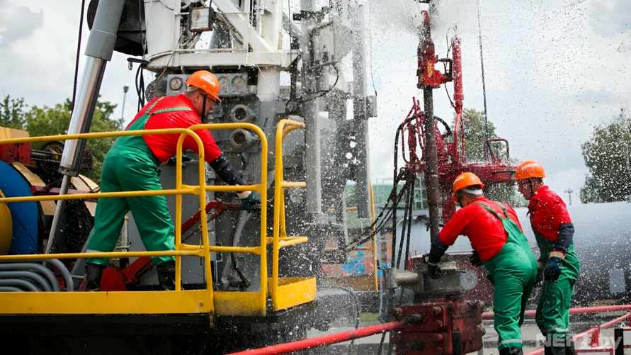 Зарплата от 4800 рублей. "Белоруснефть" предложила 4 вакансии с 2-разовым питанием. Кому компенсируют жильё?