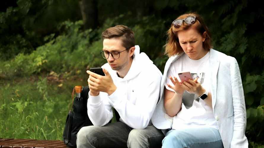 В МАРТ предупредили, когда с белорусов потребуют оплатить налоги за Интернет-отзывы о кафе