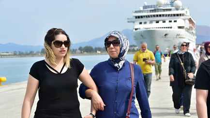 Где отдыхают сами турки? Эта страна заставила турецкие отели опустеть