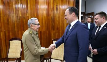 Головченко неожиданно встретился с Кастро