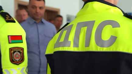 Бейсболки с «дорожной разметкой». В МВД Беларуси показали новую форму инспекторов ГАИ