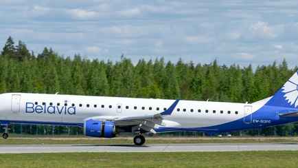Самолёт «Белавиа», летевший в Грузию, экстренно сел в российской Астрахани. Что случилось?