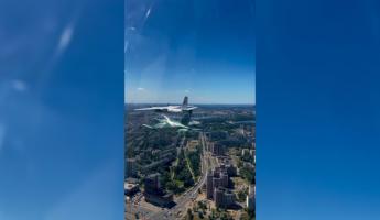 Военные лётчики показали, как выглядит Минск с высоты птичьего полёта