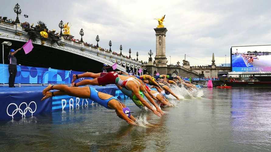 Картины, бриллианты и путёвки. Что ещё, кроме денег, получают спортсмены на Олимпиаде?