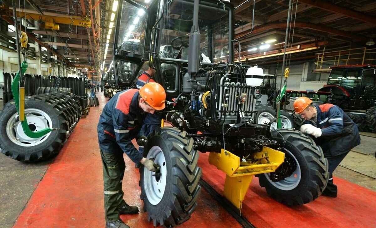 Импорт в Беларуси вырос на 4,1% за 4 месяца. А что с экспортом?