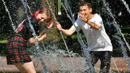 «А потом вжик — и похолодает» — Синоптики назвали день, когда в Беларуси наступит жара до +35°C. Сколько продлится?