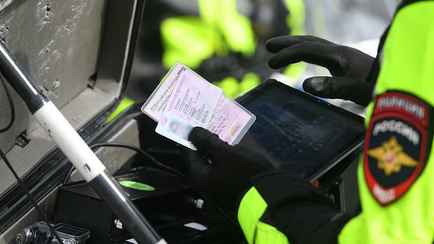 Лишат ли белорусских водителей прав в Беларуси, если лишили в России? Адвокаты объяснили