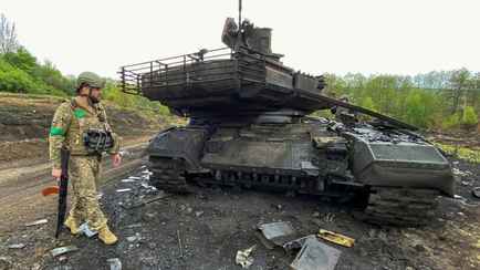 Украина пообещала не включать в свой состав Курскую область. Зачем вторглась?