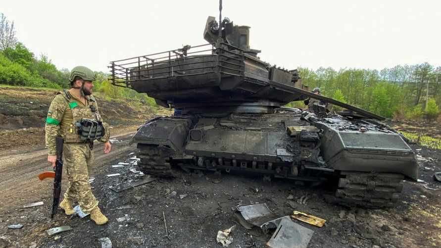 Украина пообещала не включать в свой состав Курскую область. Зачем вторглась?