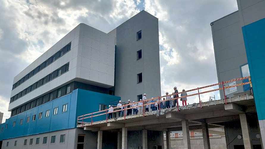 В "Минскстрое" рассказали, зачем построили на поверхности большое здание для минского метро