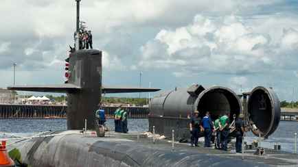 Нанесет удар к 15 августа? США отправил к Израилю подлодку и авианосец в ожидании масштабной атаки Ирана