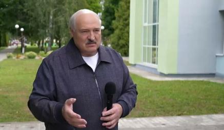 Лукашенко призвал белорусов готовиться к «другому» президенту из «нового поколения». Когда?