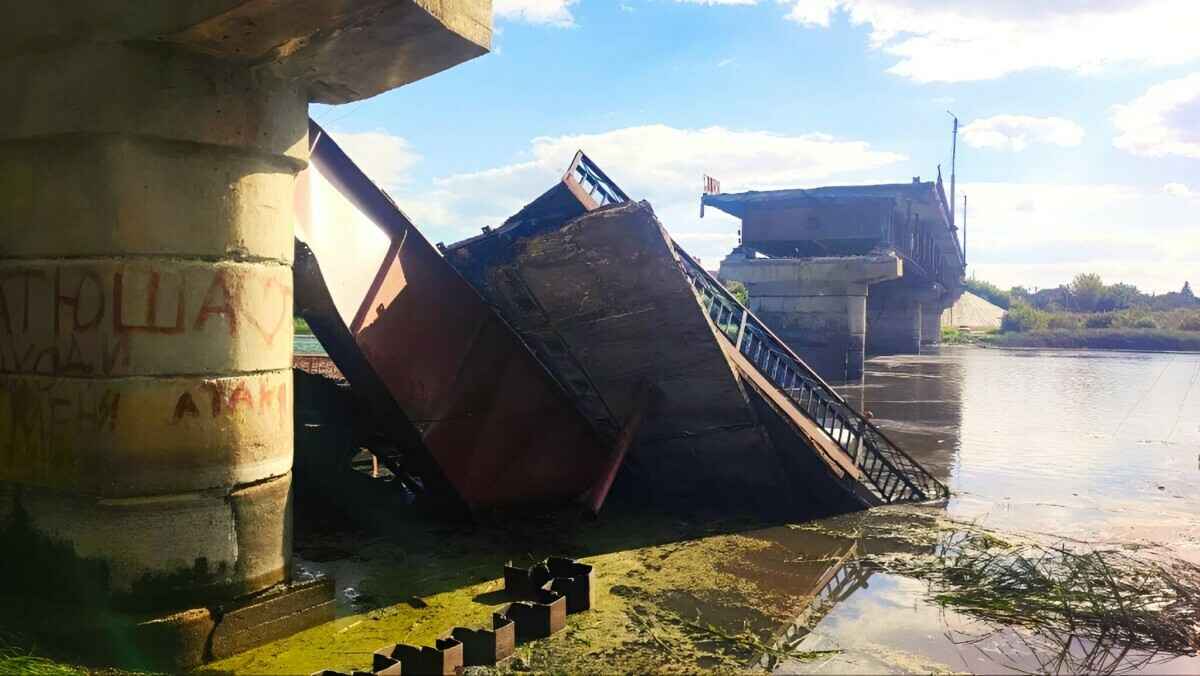 ВСУ взорвали мост в Курской области. Готовят котёл для 700 российских военных?