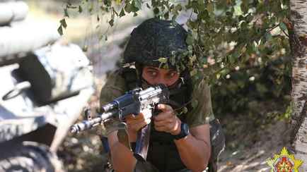 Минобороны Беларуси отправило к границе с Украиной подразделения сил спецопераций