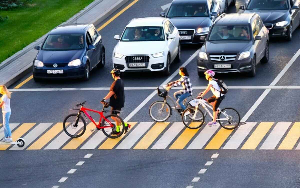 ГАИ отправила патрули к переходам в 2 областях Беларуси. За что пригрозила штрафом до 800 рублей?