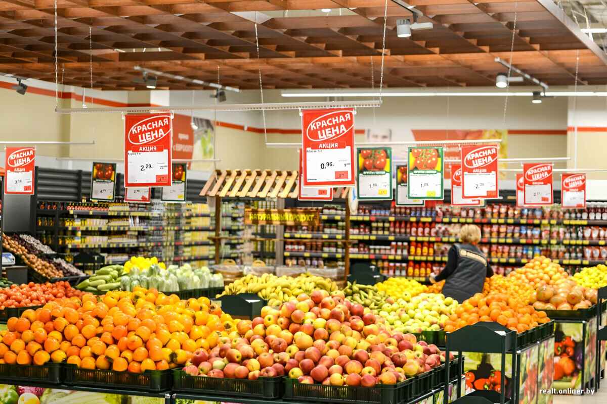 Белорусам дали 7 дней, чтобы воспользоваться скидками до 50%. За сколько можно купить кофе, форель и креветки?