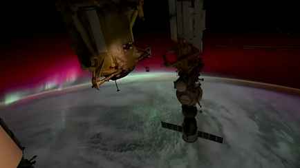 Астронавт NASA показал, как выглядит северное сияние из космоса