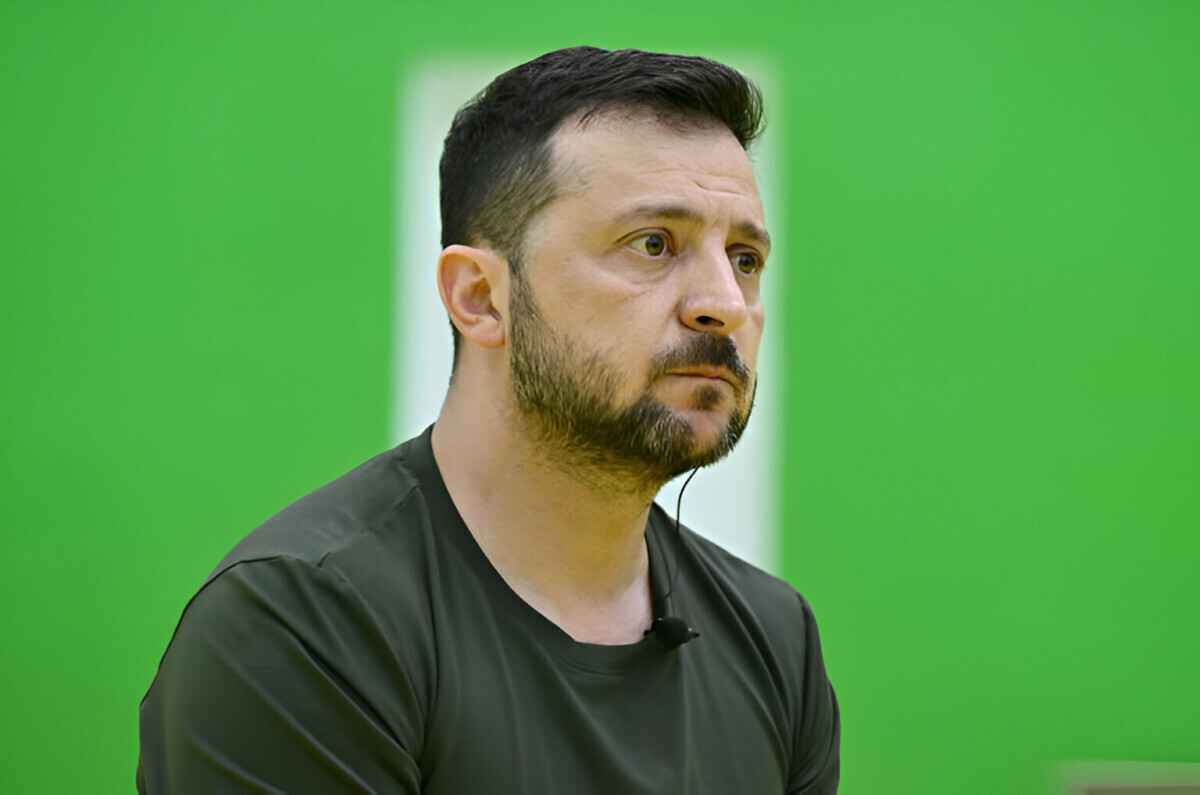 Зеленский сменил позицию? Вот, что ответил на вопрос, готов ли отдать России украинские территории