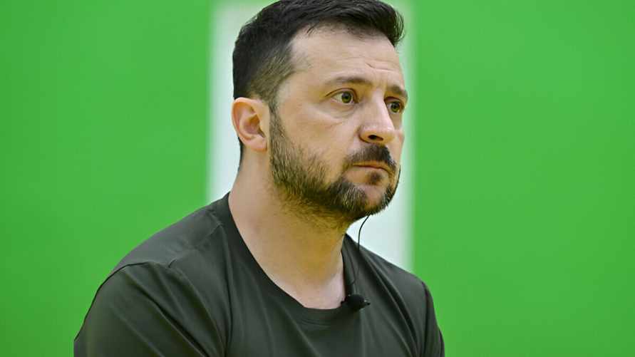 Зеленский сменил позицию? Вот, что ответил на вопрос, готов ли отдать России украинские территории