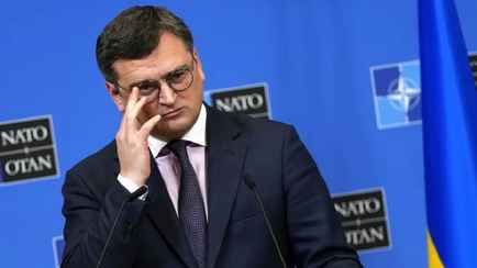 Глава МИД Украины Кулеба подал в отставку