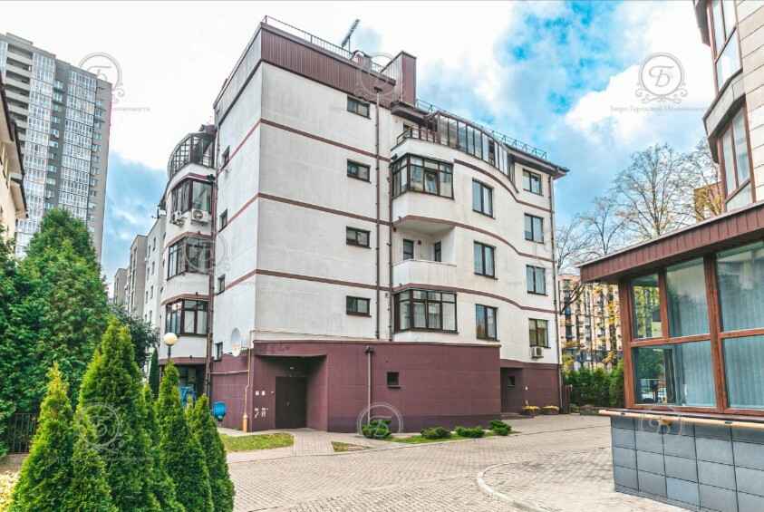 Белорусам и не снилось. В Минске выставили на продажу пентхаус почти за 1 миллион долларов