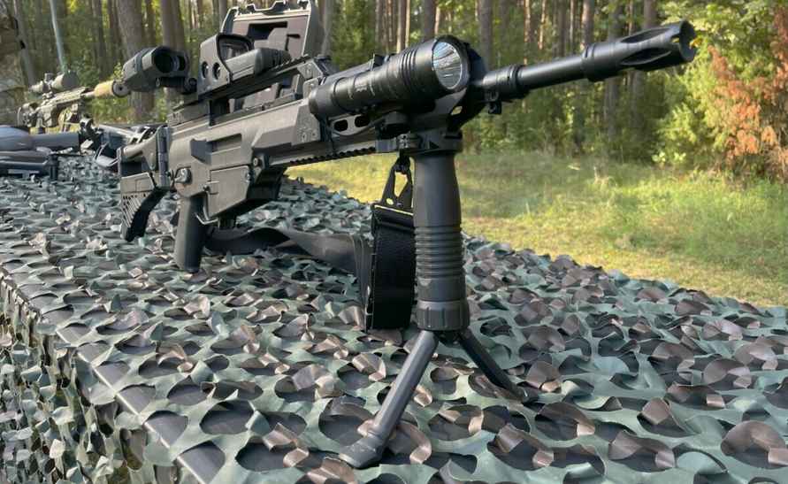 Бельгийские пулеметы и немецкие винтовки. В Литве показали, на что потратили 3 млн евро для вооружения солдат на границе с Беларусью