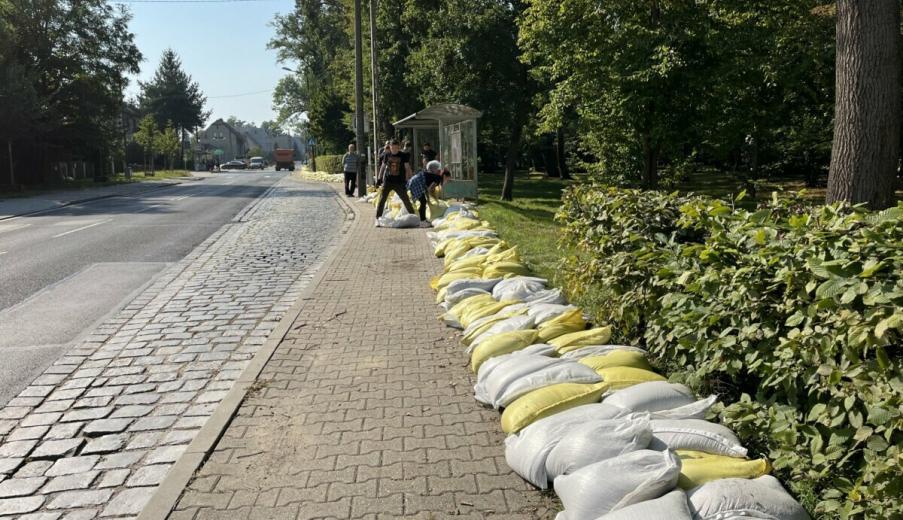 Поляки показали, во что циклон «Борис» превратил города. Синоптики предупредили — «апогей большой воды» ещё впереди