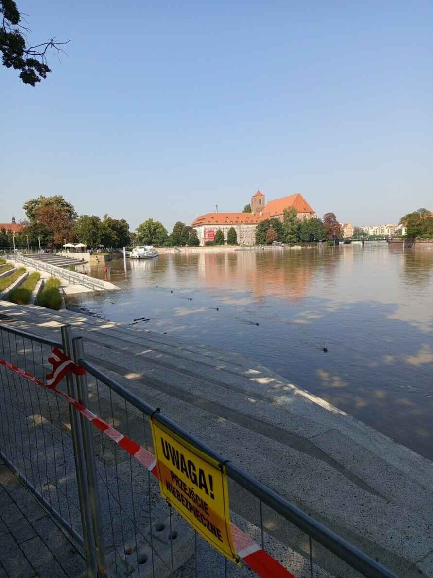 Поляки показали, во что циклон «Борис» превратил города. Синоптики предупредили - «апогей большой воды» ещё впереди