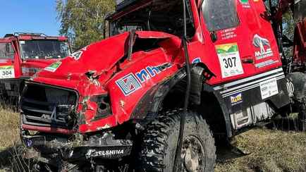 Белорусская команда попала в аварию на ралли-рейде в России