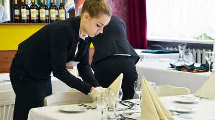 В Ассоциации рестораторов рассказали, почему «забуксовали» с решением ввести налог на чаевые в Беларуси