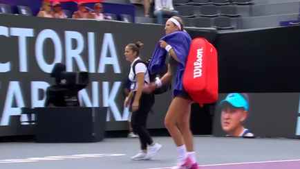 Азаренко снялась с матча с российской теннисисткой. Что случилось?