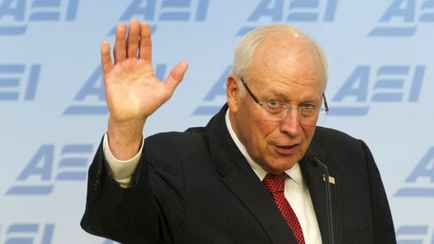 Бывший вице-президент республиканец Чейни пообещал голосовать за демократку Харрис