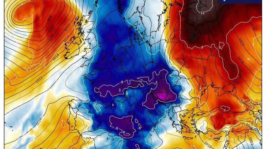 Карта температурных отклонений от нормы в Европе, прогноз на 14 сентября