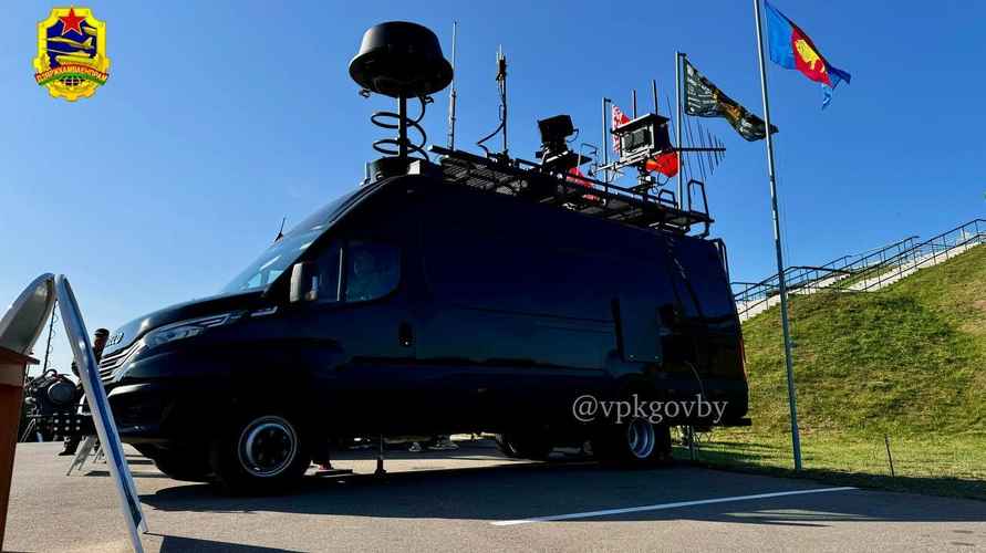 Госкомвоенпром показал новые белорусские дроны-камикадзе и БПЛА с искусственным интеллектом