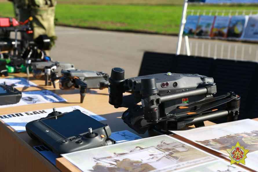 Госкомвоенпром показал новые белорусские дроны-камикадзе и БПЛА с искусственным интеллектом