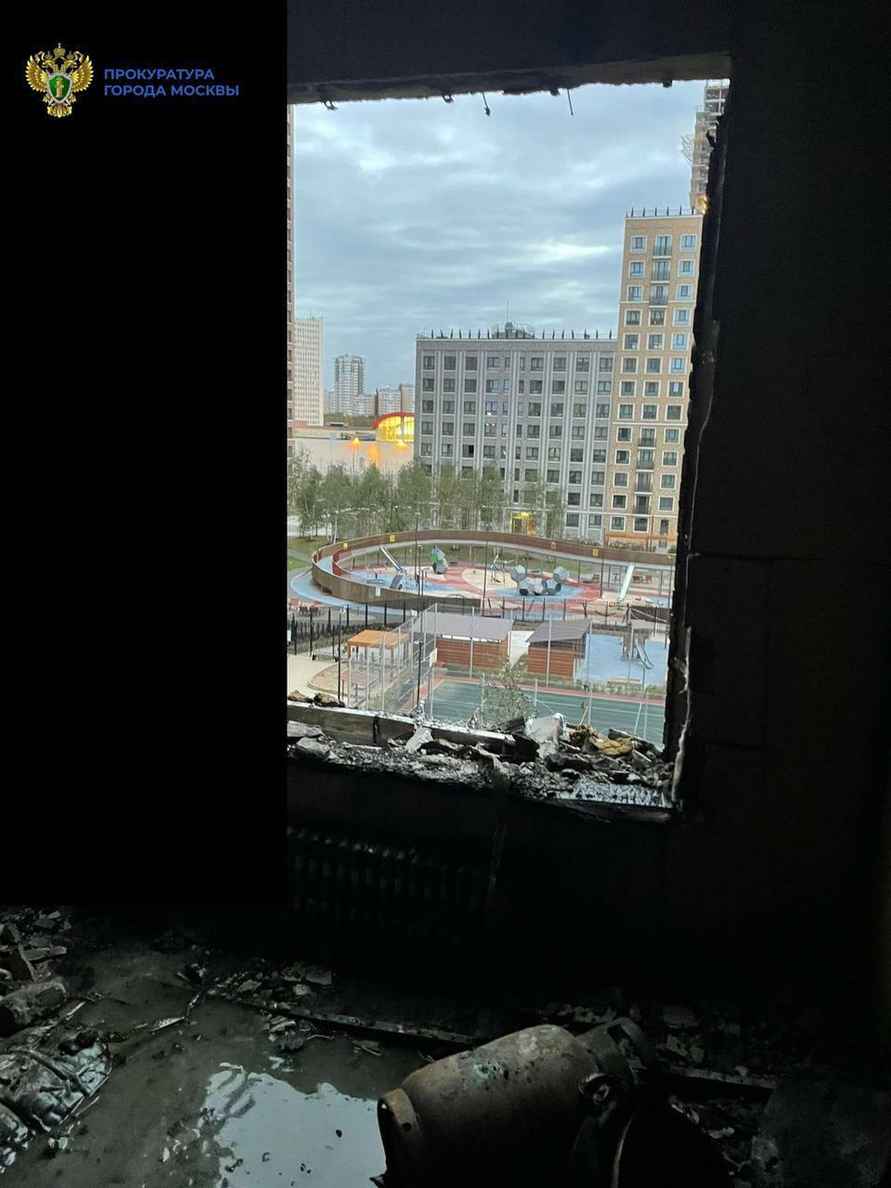В московской многоэтажке прогремела серия взрывов. Что известно к этому часу?