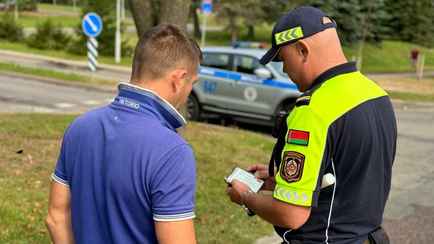 ГАИ начала совместные с транспортной инспекцией рейды по всей Беларуси. А где проверят парковки у ТЦ?